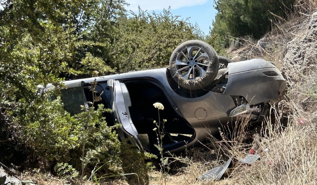 Uşak'ta feci trafik kazası: 6 kişi yaralandı!