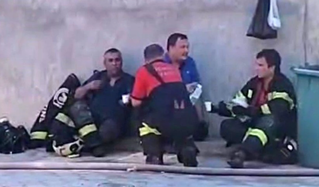Denizli'de apartmanda yangın paniği: Çok sayıda ekip sevk edildi!