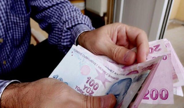 En düşük emekli maaşı alanlara müjde! 20.000 TL verilecek: Maaşa ek yatacak