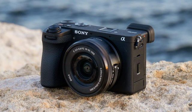 Sony Fotoğraf Makinesi Fiyatları Ne Kadardır?
