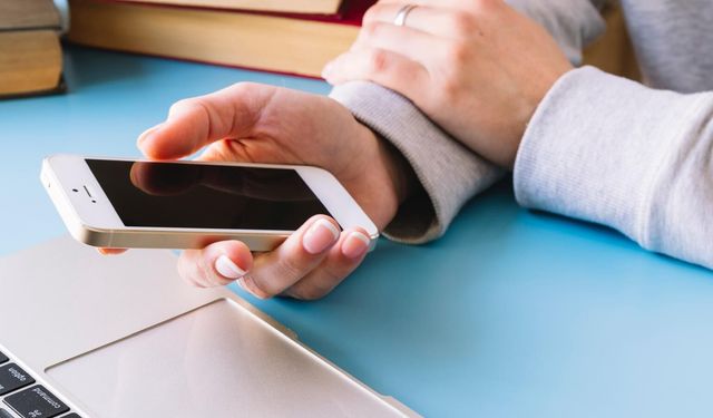 iOS cihazlarda casus yazılım belirtileri ve önleme yolları