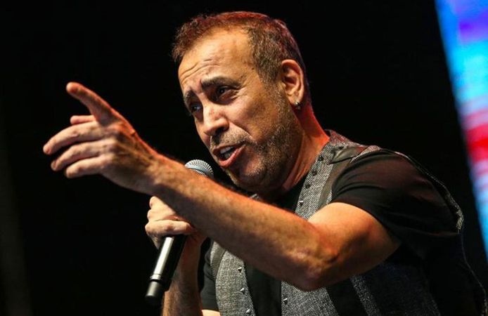 Haluk Levent'in o paylaşımı gündem oldu: Bana fazla güvenmeyin her an satabilirim sizi!