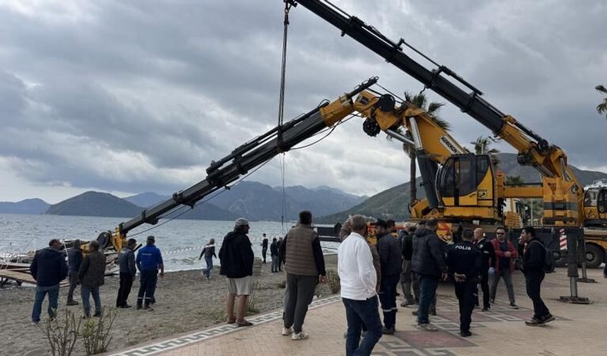 Vincin Taşıma Kolu Genç İşçinin Üzerine Düştü: İşçi Vinç Kolunun Altında Kalarak Can Verdi