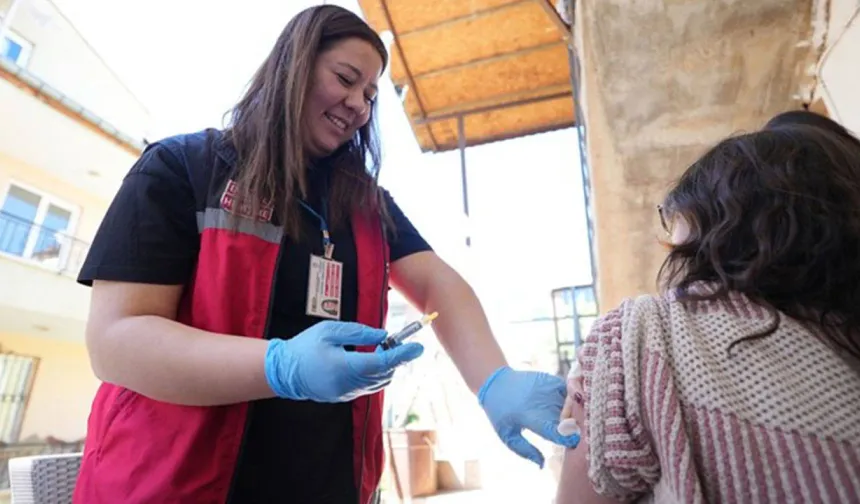 Denizli Belediyesi ücretsiz HPV aşısı uygulaması başlattı!