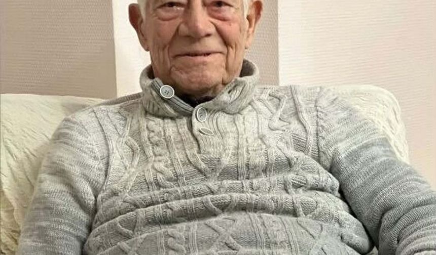 İzmir Karşıyaka'da evde yangın: Yaşlı adam hayatını kaybetti!