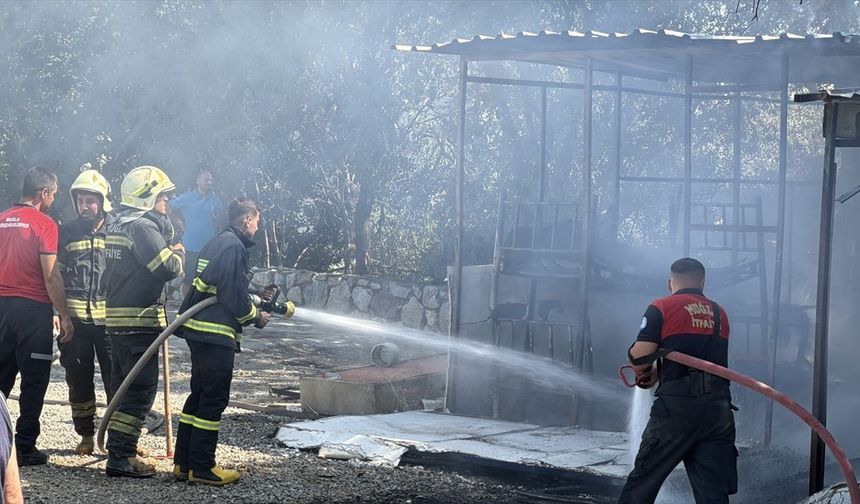 Muğla Bodrum'da personel lojmanında yangın: Çok sayıda ekip sevk edildi!