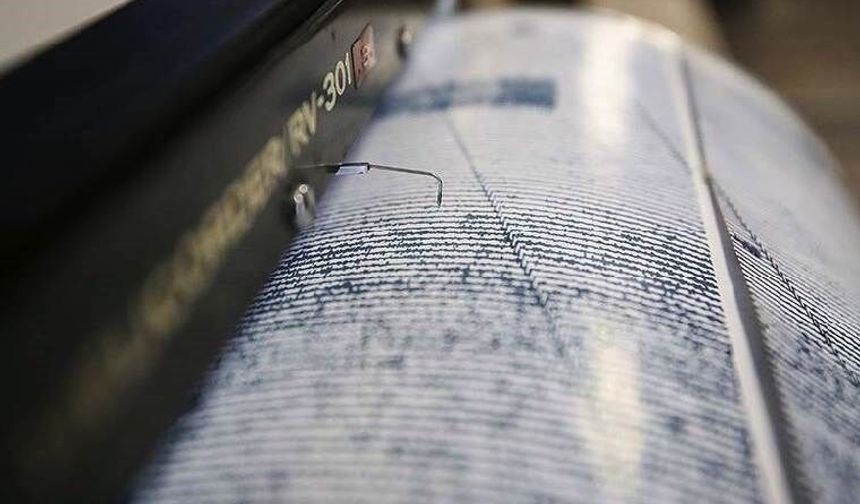 AFAD bildirdi: Merkez üssü İzmir Menderes’te deprem