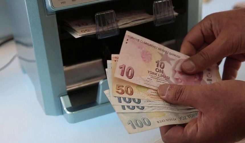 Asgari ücrete ikinci zam sinyali! Masadaki rakam açıklandı: Çalışanlara peş peşe müjde geliyor