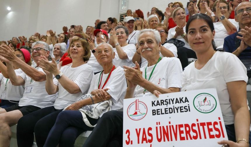 Karşıyaka Belediyesi 3. Yaş Üniversitesi’nden 8 madalya! 