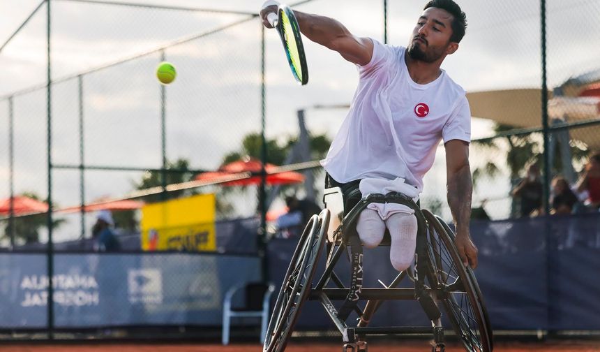 Milli Sporcumuzdan Dünya Tarihi Başarısı!