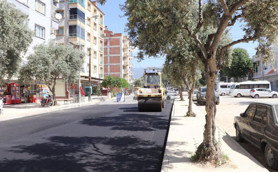 İzmir Ödemiş yenileniyor: İzmir Büyükşehir’den altyapı ve asfalt hamlesi!