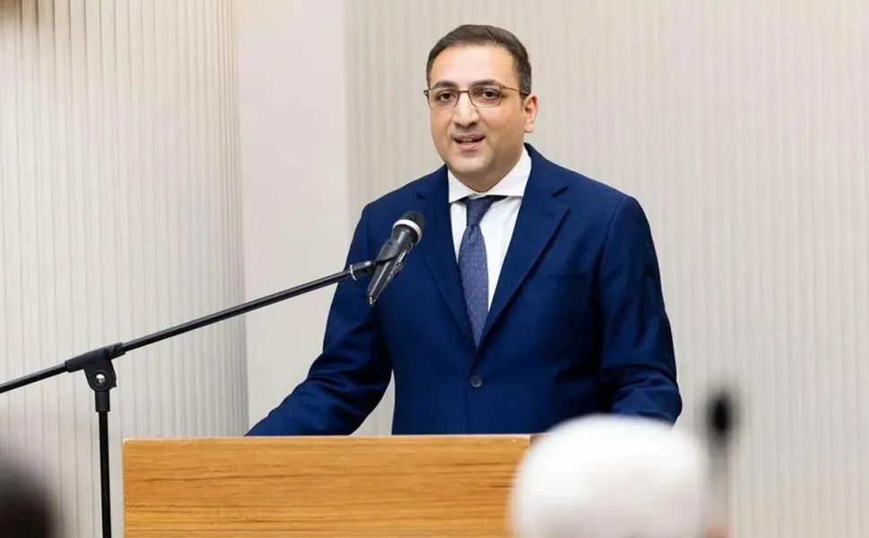 Balçova Belediye Başkanı Onur Yiğit hakkında ev hapsi kararı!
