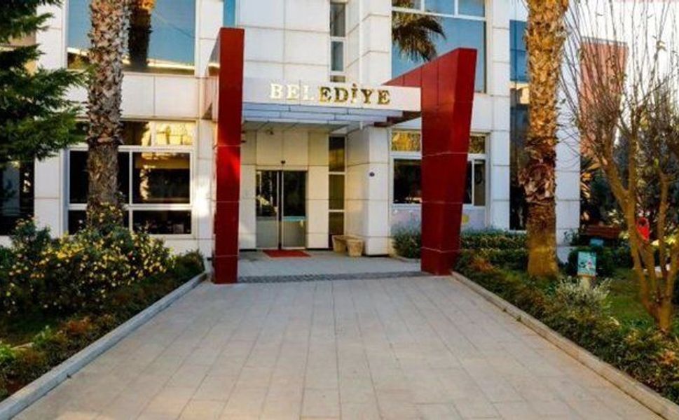 İzmir'de Seferihisar Belediyesi’ne rüşvet operasyonu: 6 gözaltı!