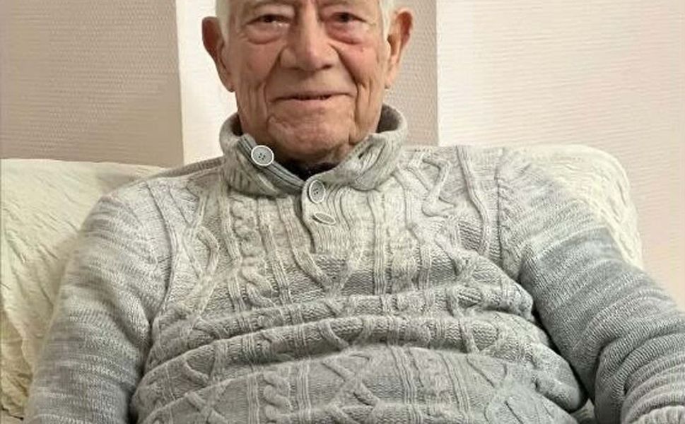 İzmir Karşıyaka'da evde yangın: Yaşlı adam hayatını kaybetti!