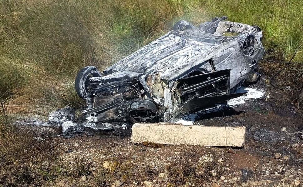 Kütahya'da otomobil takla atıp, alev aldı: 1'i ağır 5 yaralı var!