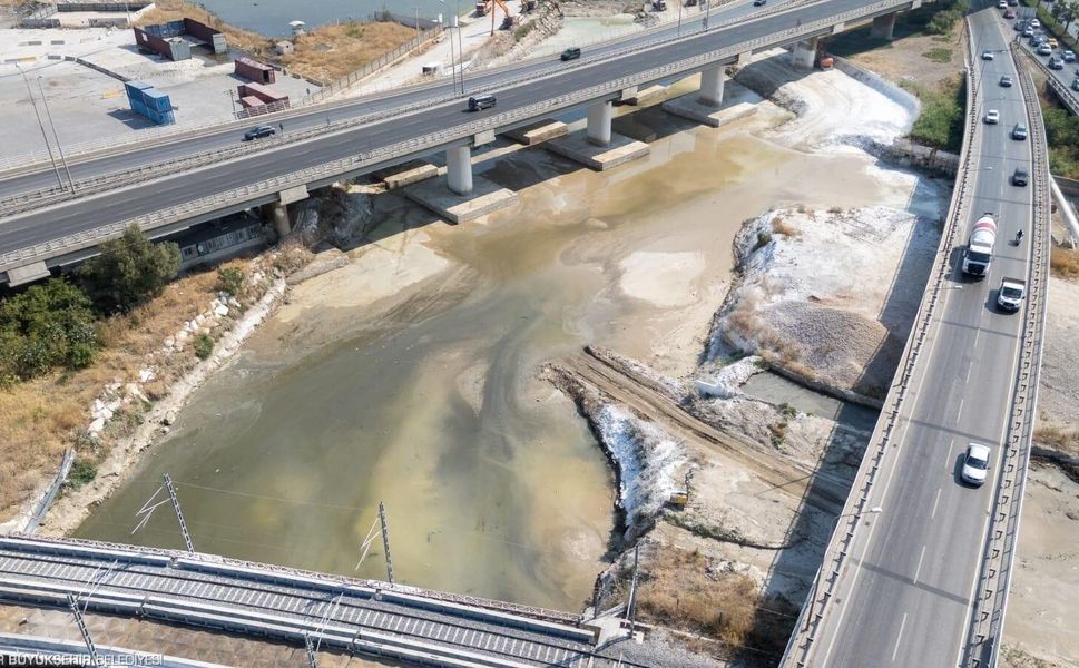 İzmir'de Meles ve Arap Deresi temizlendi, sıra Manda Çayı'nda!