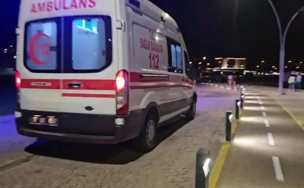 İzmir Çeşme'de denizde kalp krizi geçirdi: 40 yaşındaki kişi hayatını kaybetti!