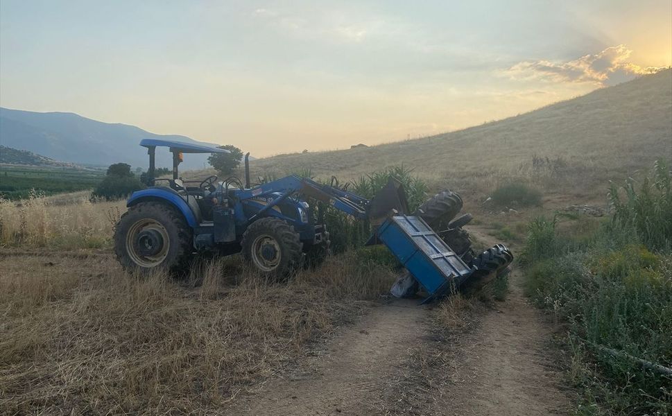 İzmir Ödemiş'te traktör kazası: 16 yaşındaki sürücü yaralandı!