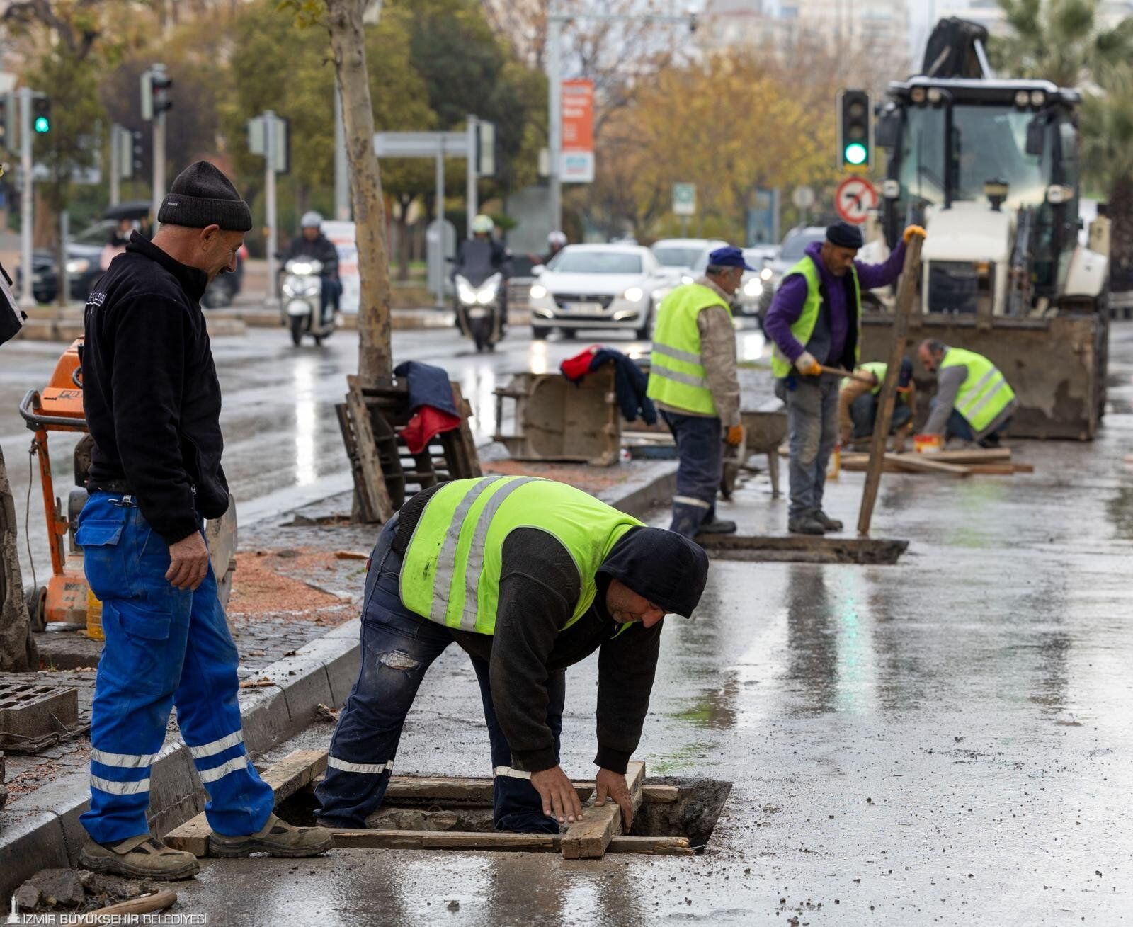 Izmir Için 42 Kilometrelik Yeni Altyapı Ağı