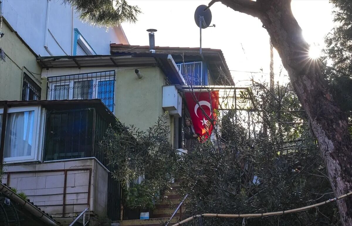 Şahadet Haber , Baba Ocağını Yasa Boğdu (2)