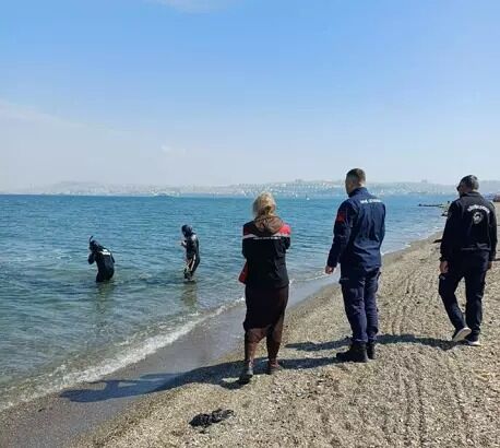Kaçak Midye Toplayan Şüpheliler Kıskıvrak Yakalandı (2)