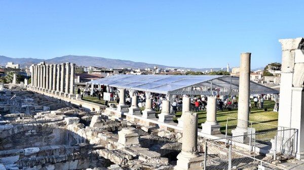 İzmir Metrosunun Hemen Altında 2 Bin Yıllık Gizem! İşte Agora'nın 3 Büyük Sırrı (1)